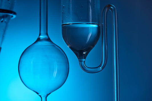 Gravity and Buoyancy: How Specific Gravity Affects Level Switch Accuracy