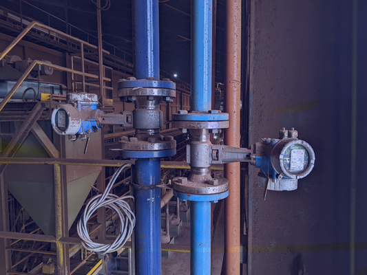 How to Install a Flow Switch in a Vertical Pipe Run: Orientation, Gravity & Model Selection